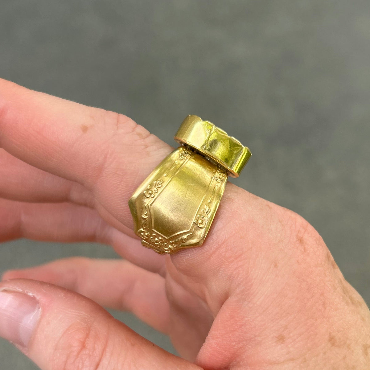 Vintage Plate Spoon Ring Any Size in Gold