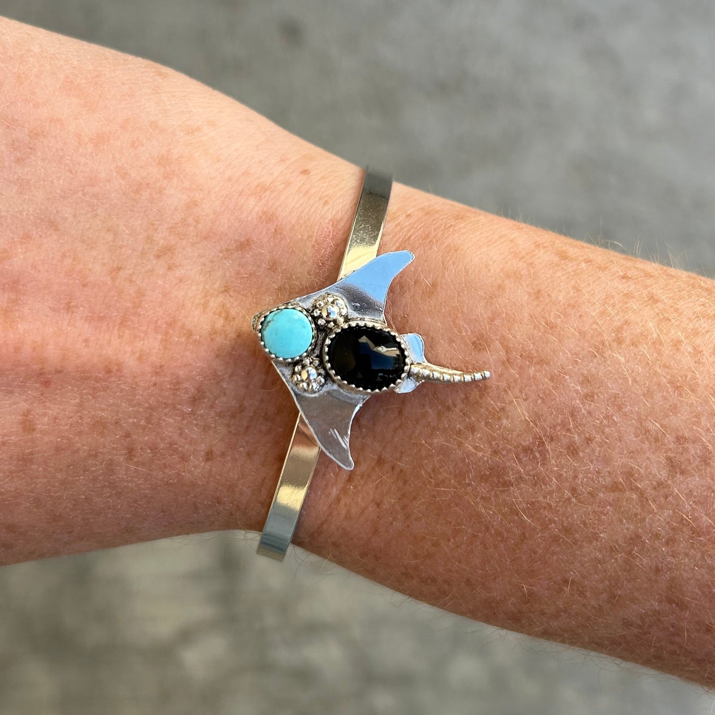 Stingray Cuff 5.5 Inches Adjustable
