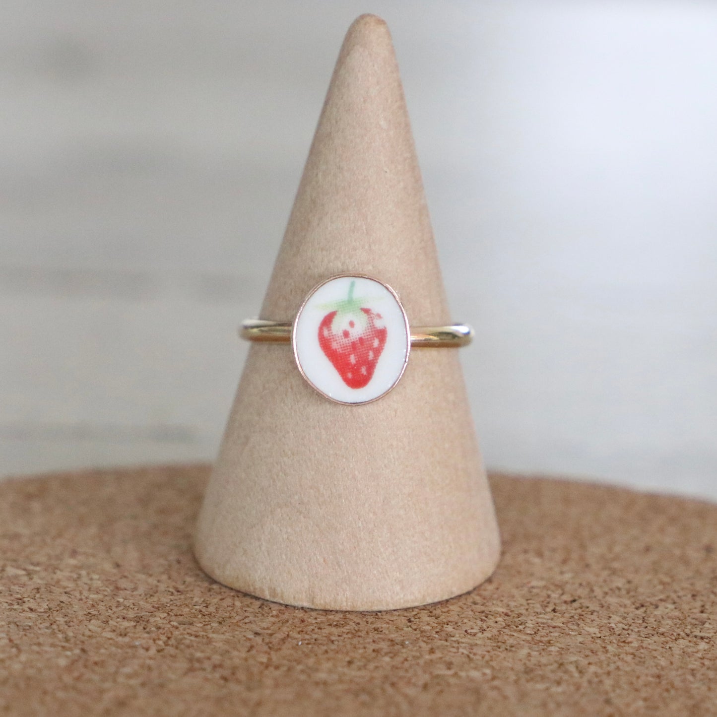 Golden Strawberry Size 10