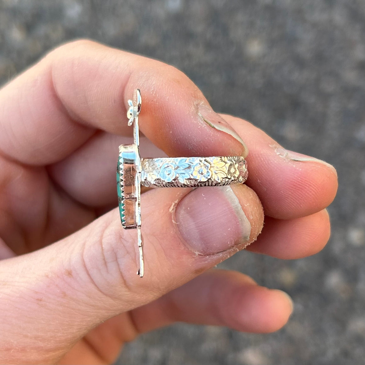 Hammerhead Hibiscus Ring