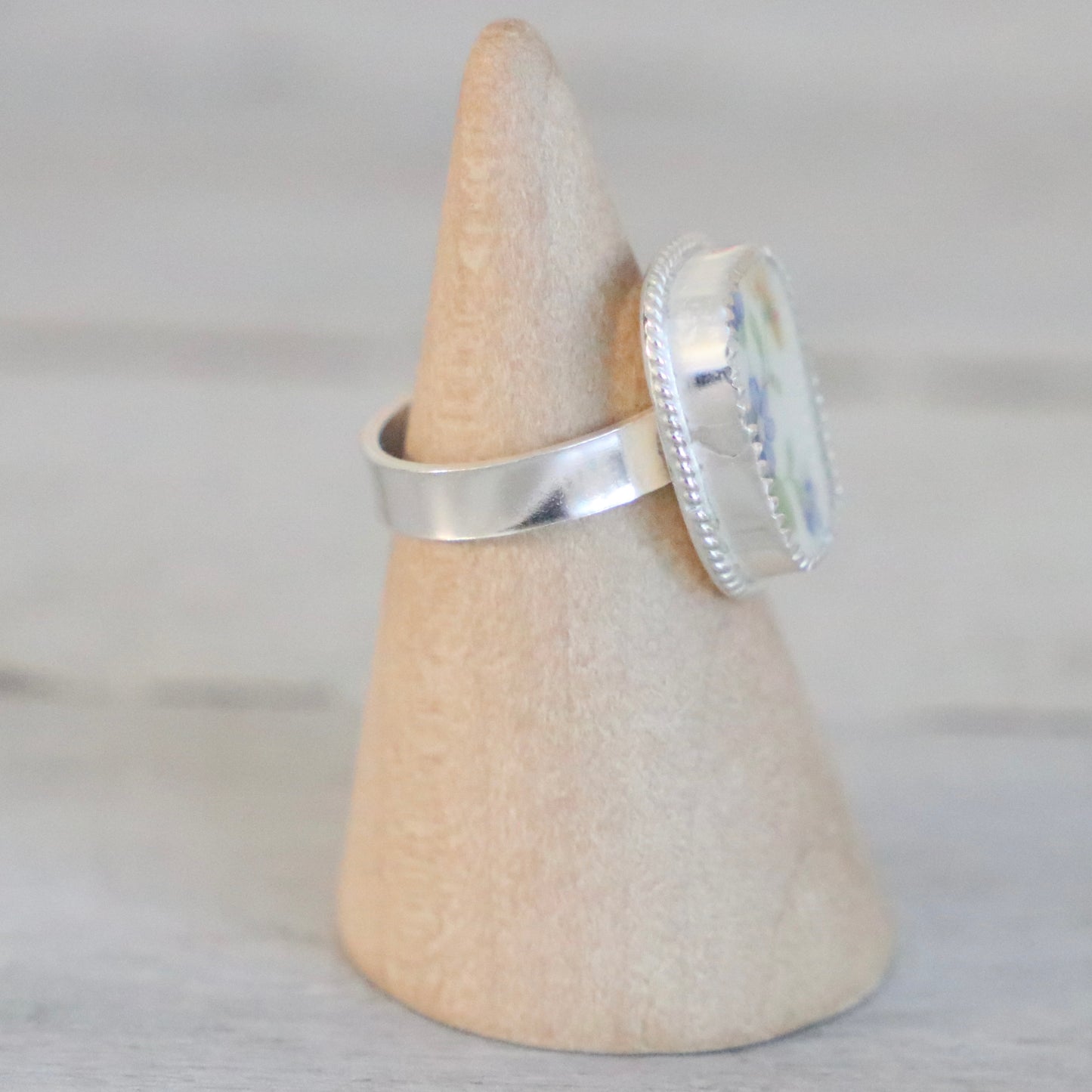 Buttercup Ring Size 6