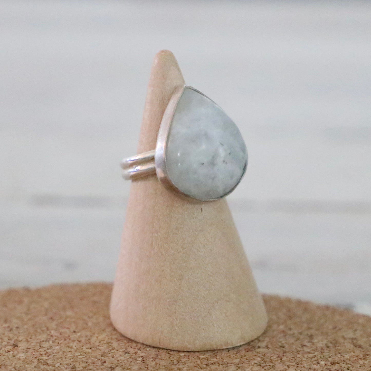 Moonstone Size 6