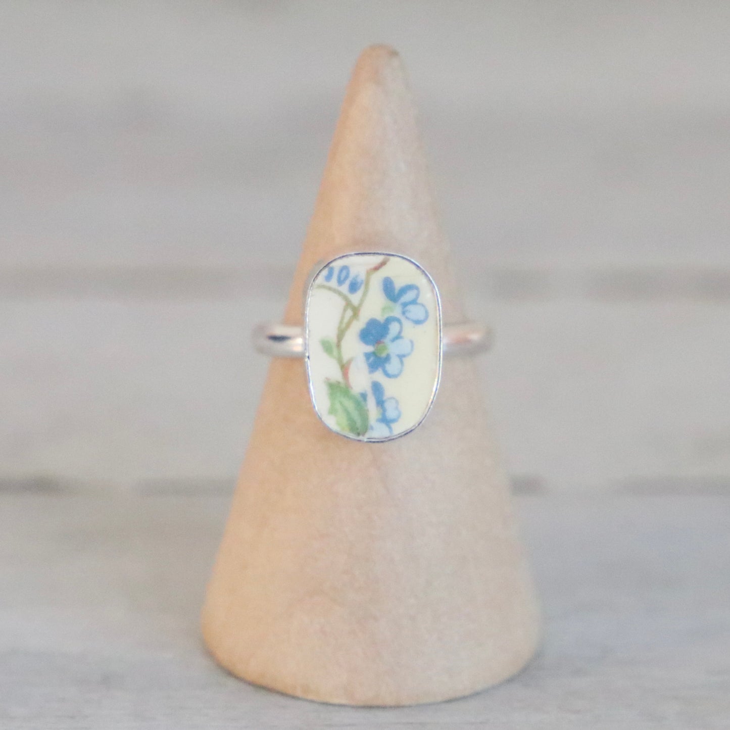 Bluebell Ring Size 7.5